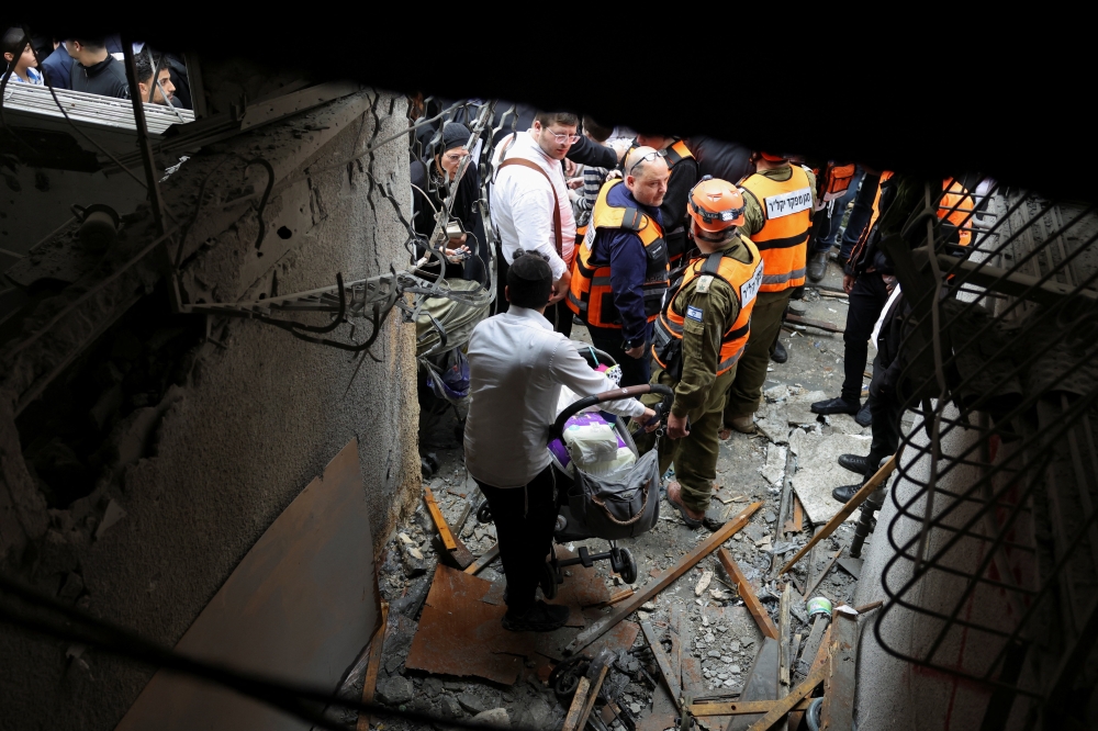 Iran fires missiles at Israel after Trump vows ‘Stone Ages’ strikes