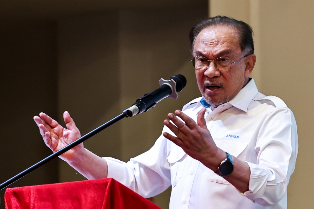 Malaysia can stand firm on West Asia conflict while staying friendly with major powers, Anwar says