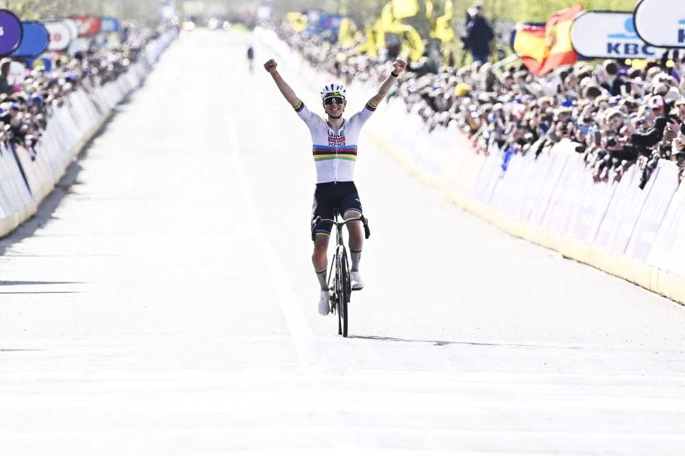 Pogacar wins Tour of Flanders for third time, closing in on Monument sweep