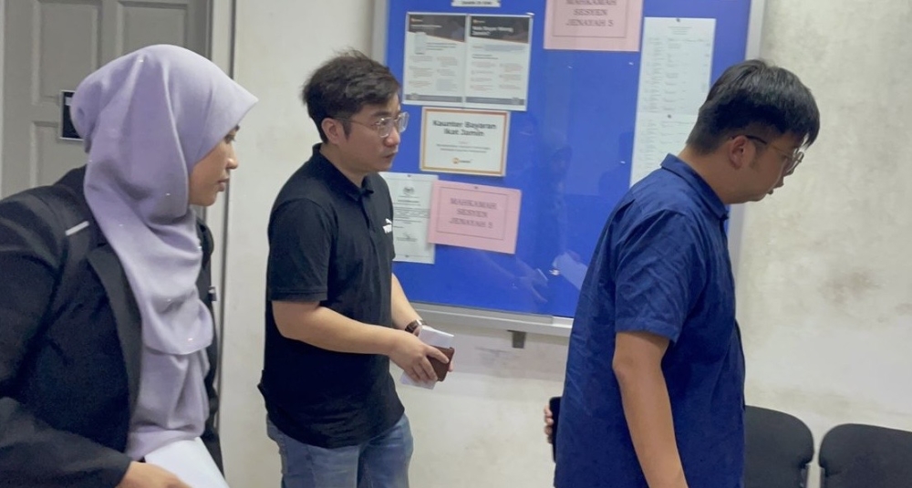 Singaporean professionals fined RM1,000, ordered community service for littering cigarette butts outside Johor mall