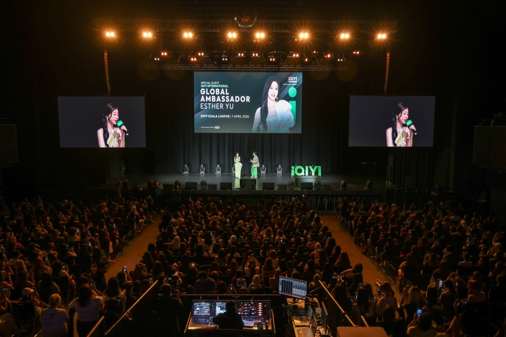 Thousands attend a meet-the-fans event with iQIYI International global ambassador and actress Esther Yu in Kuala Lumpur on April 7, 2026. — Picture by Yusof Isa