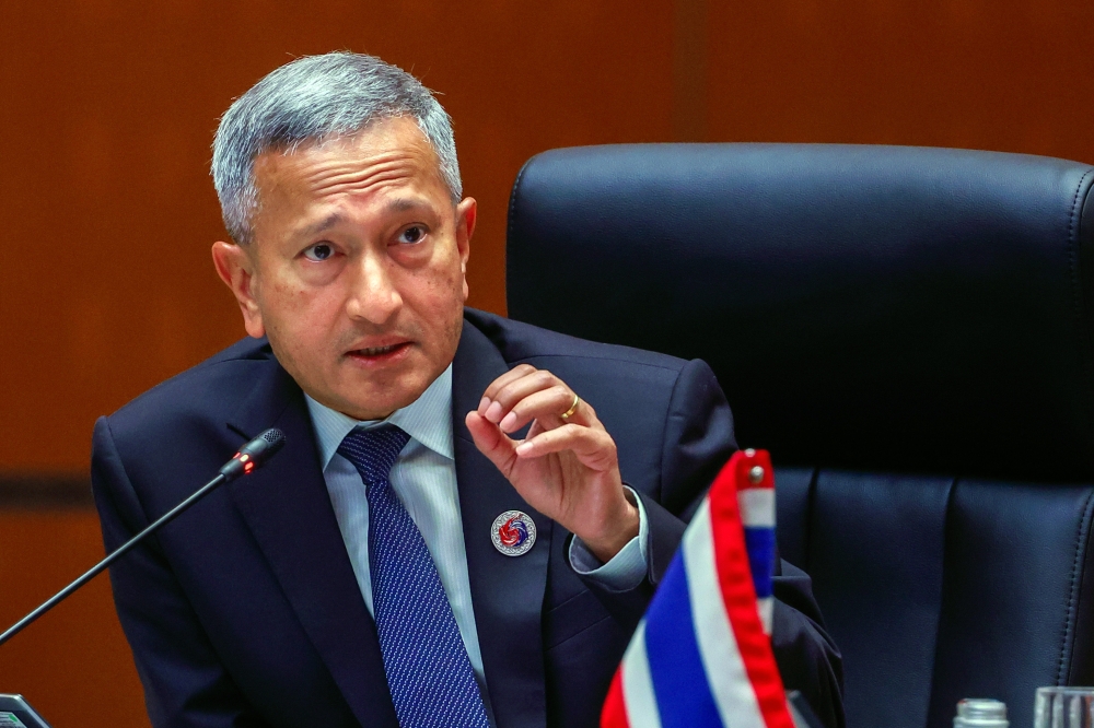 Singapore foreign minister: There will be no negotiations with Iran over Hormuz passage