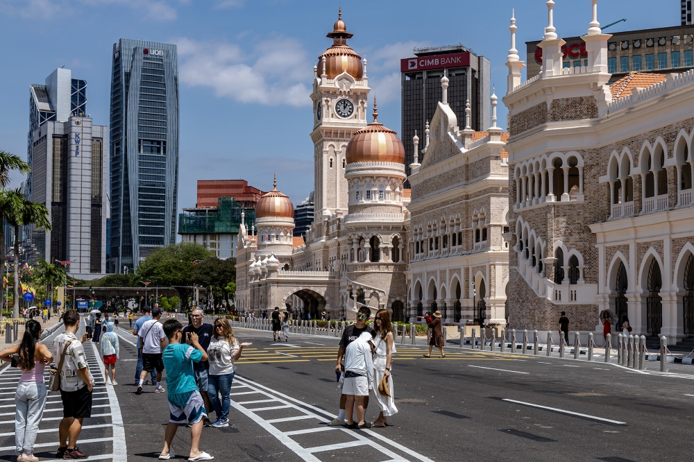 ‘May it stand tall’: Sultan Sharafuddin hails conservation of Sultan Abdul Samad Building in KL