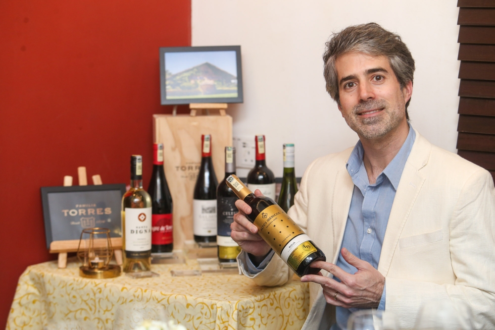 Spanish wine giant Familia Torres names Luen Heng the exclusive distributor for Familia Torres and Miguel Torres wines in Malaysia