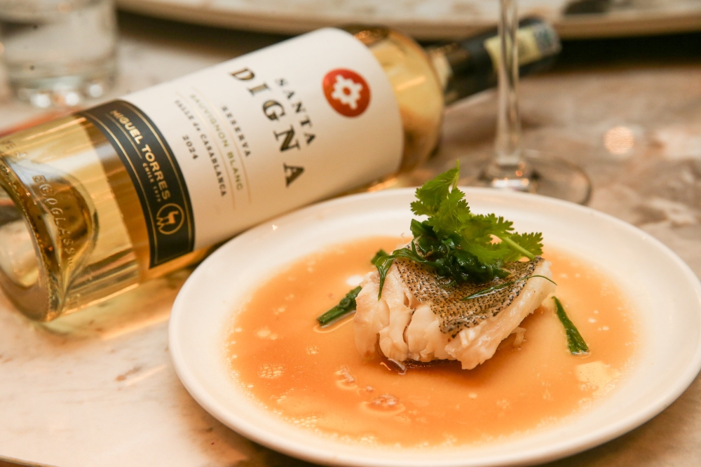 Lighter wines from their Chilean portfolio, such as Santa Digna Sauvignon Blanc, pair well with local dishes such as steamed fish.  — Picture by Choo Choy May
