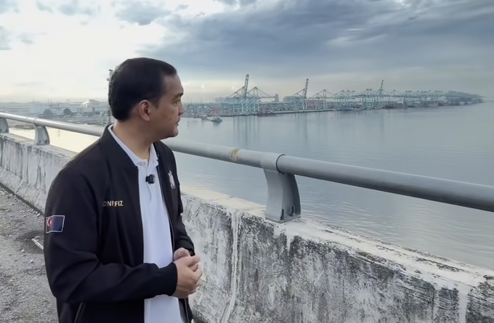 Johor govt orders more robust fixes to Sungai Pulai Bridge following JKR audit findings (VIDEO)
