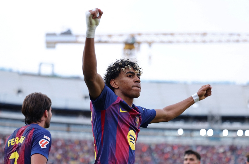 Yamal inspires Barca to 4–1 derby win as champions pull nine points clear in La Liga