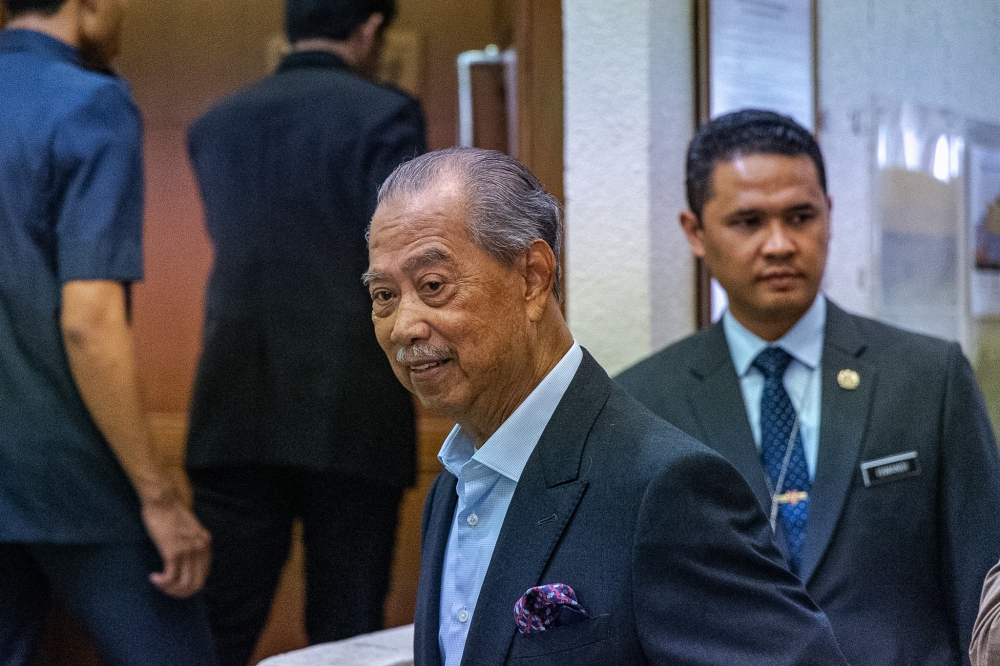 Muhyiddin graft trial: Banker says company sent RM800,000 in four cheques to Bersatu in one day