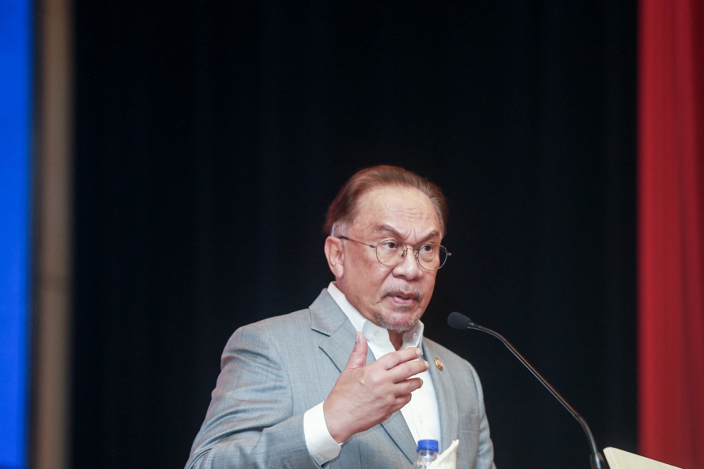 Govt raises paddy aid, diesel cash support as fuel crisis bites; payouts April 21