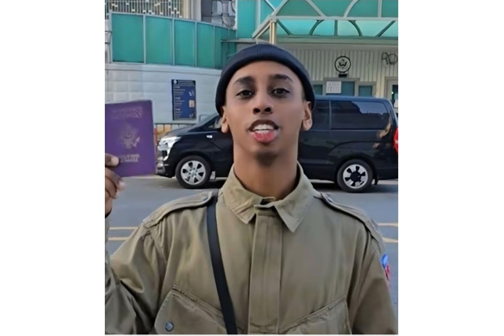 Johnny Somali, US YouTuber who kissed comfort women statue, jailed in S. Korea over series of public nuisance offences