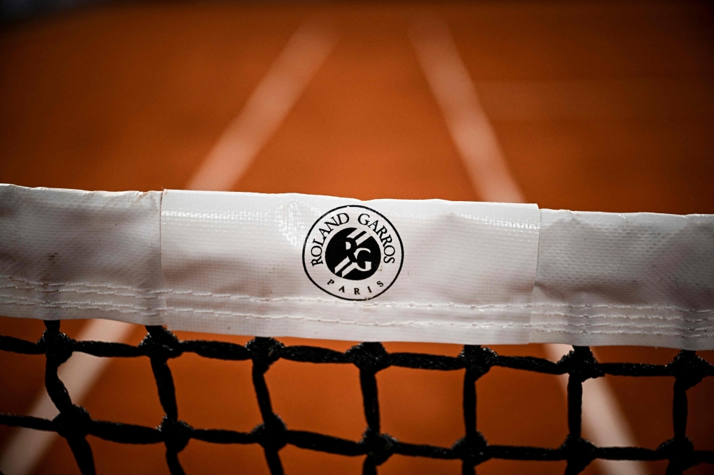 French Open boosts prize money 9.5pc, trials wearable tech and honours retiring players