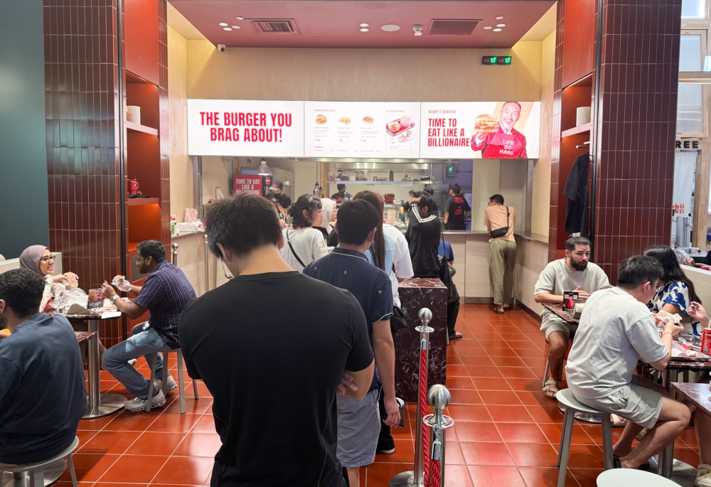 With a small dining area, some customers pack their burgers to eat elsewhere. 