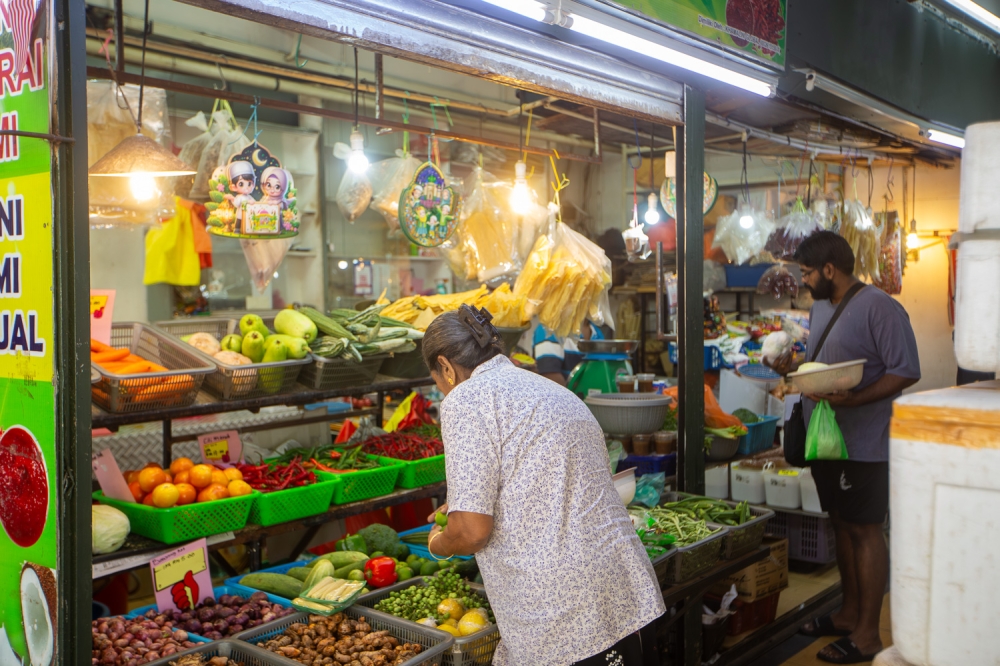 Malaysia’s inflation remains modest but ticks up in March 2026, govt data shows 