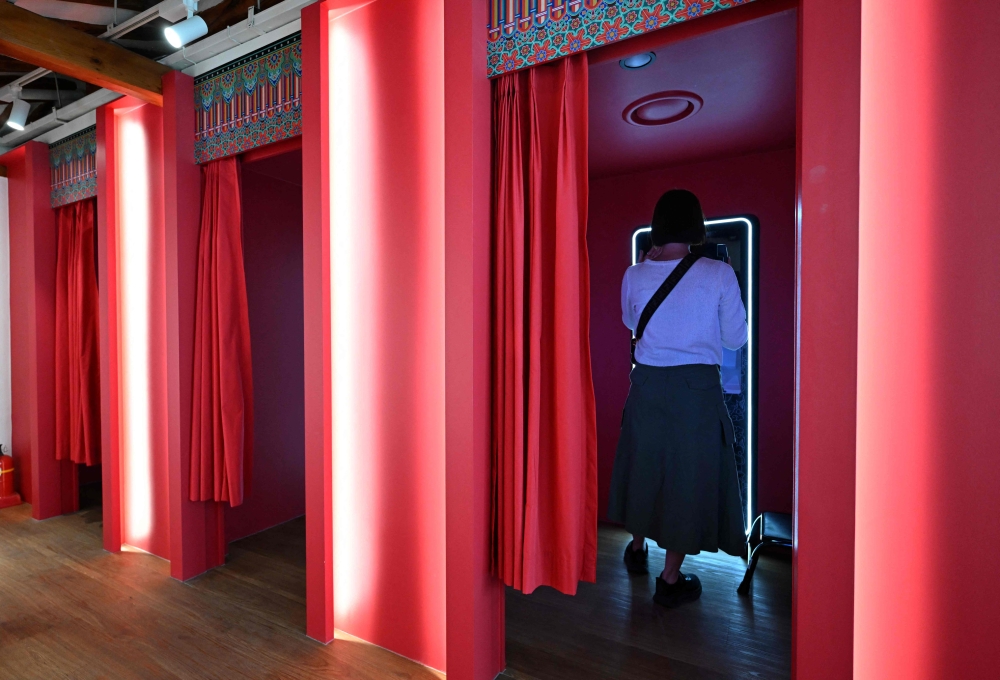 South Korea just plugged fortune telling into ‘AI shamans’ and people are loving it