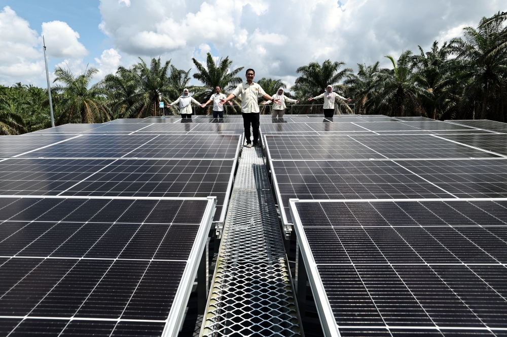 In rural Malaysia, a first for an Orang Asli village: Constant power without the grid