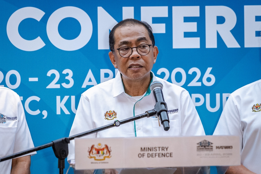 No parallel with Hormuz situation in Malacca Strait, says defence minister