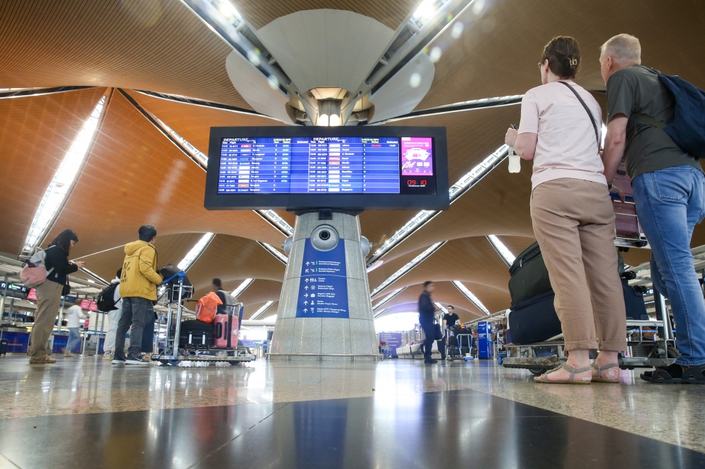 You thought that was the fare? 10 hidden airline fees catching SE Asian travellers off guard