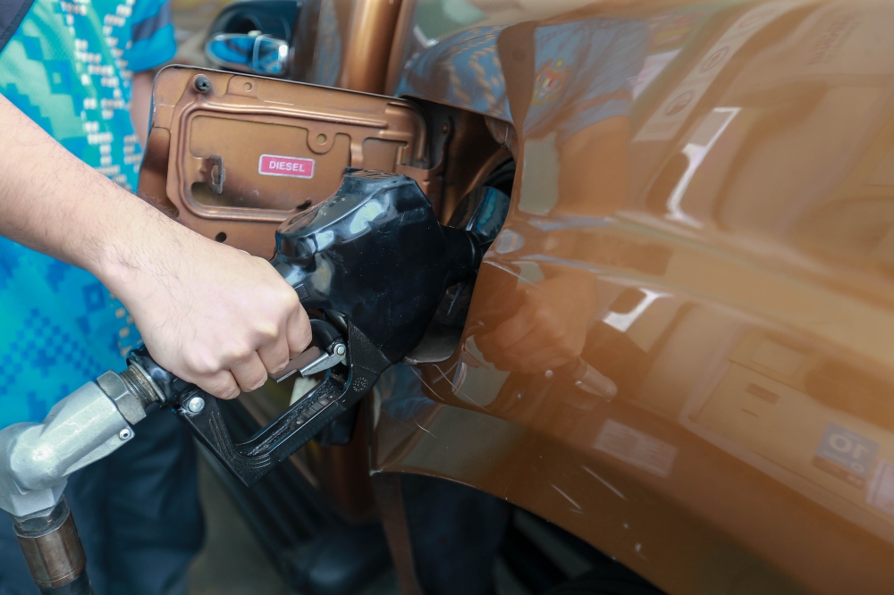 Money, lobbyists, inertia: Why fossil fuels are so hard to quit in a world built on oil