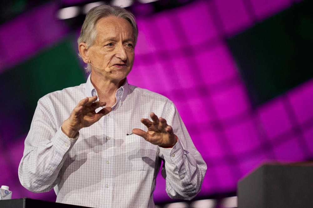 ‘Like a car with no steering wheel’: AI pioneer Geoffrey Hinton sounds alarm on unregulated tech