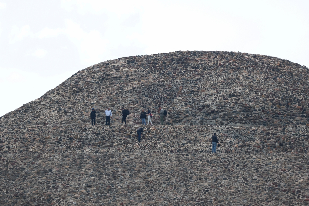 Mexico pledges World Cup safety after shooting at ancient pyramids 
