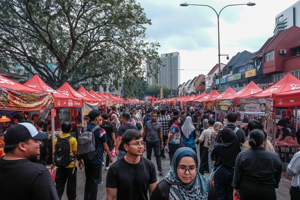 From trimming menus to margins: How some Malaysian businesses are surviving the global energy crisis 