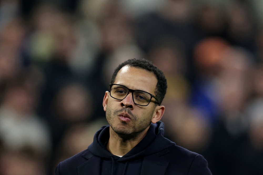 Worst run since 1912: Chelsea sack Rosenior after five straight losses