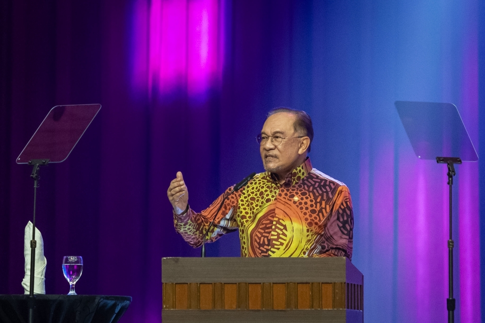 Malaysia records historic RM203.99b tax collection in 2025, says Anwar