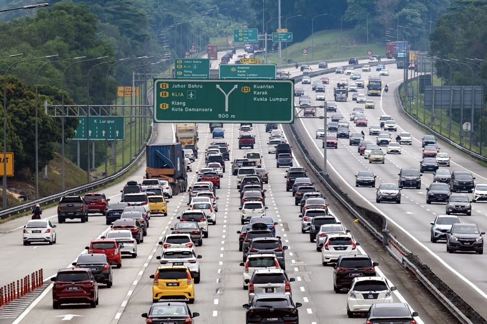 Record car loans in December 2025 signal Malaysians still hooked on private vehicles despite rail push