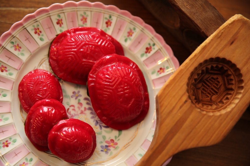 ‘Kuih angku’ is another of Teoh’s signature items with its soft skin combined with mung bean paste—Picture by Choo Choy May