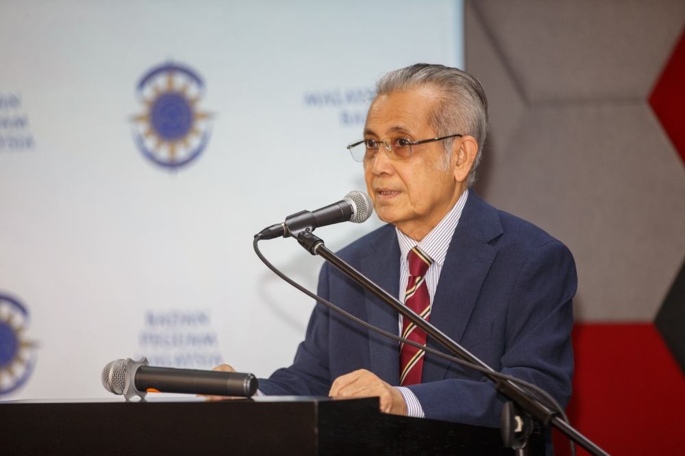 Former judge Datuk Seri Mohd Hishamudin Md Yunus said the removal of Datuk Mubarak Dohak as an Undang should be considered valid. — Picture by Raymond Manuel