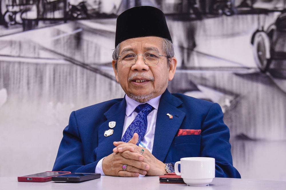 National language and literary figure Senator Datuk Seri Professor Awang Sariyan said universities in China have also shown a strong commitment by requiring at least one native Malay-speaking lecturer from Malaysia to ensure linguistic accuracy and cultural understanding. — Bernama pic
