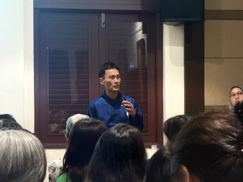 According to Yap Ah Loy's fifth-generation great-grandson Glenn Yap, Yap is best remembered not for founding Kuala Lumpur, but for rebuilding it after it was almost completely destroyed during the Klang War. 