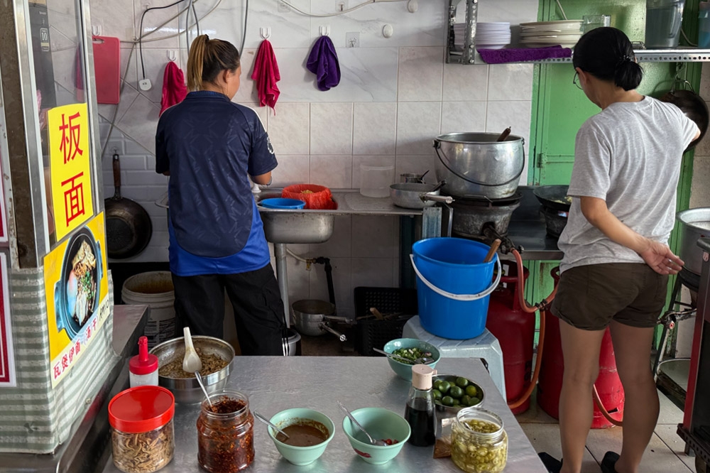 The cooking station near the shop entrance — Picture by CK Lim