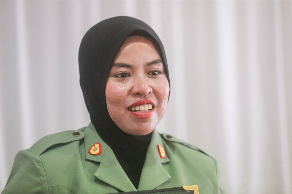 S/Sgt Siti Nur Aini Jasni from the Army Red Warrior Acrobatics Team.