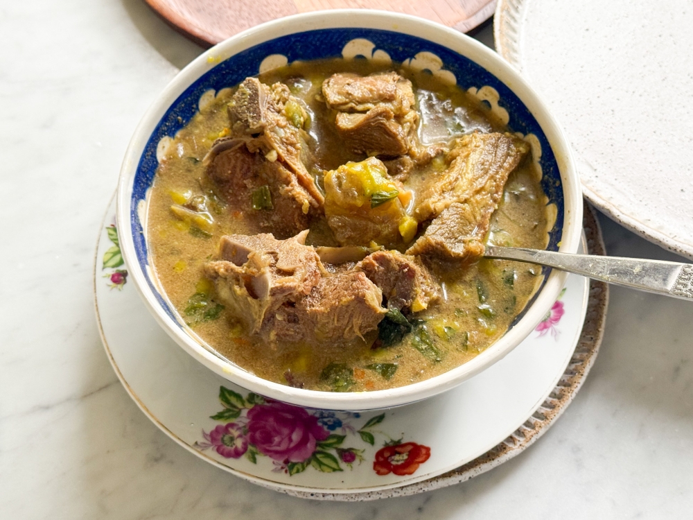 Gule Kambing, as a takeaway, is a great idea, featuring a slightly spicy profile and tender meat. — Picture by Lee Khang Yi