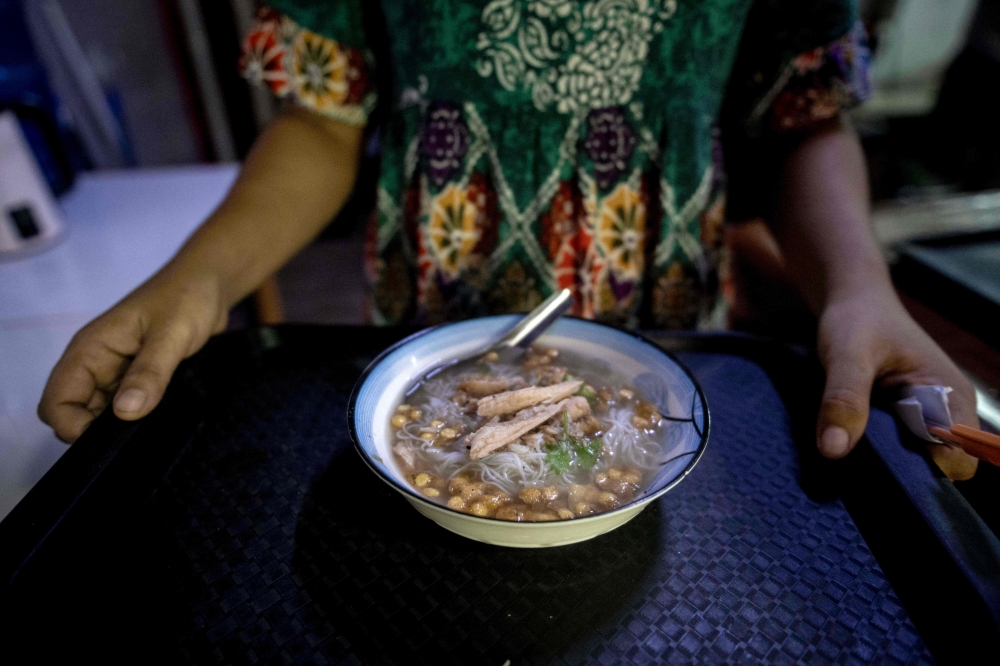 Konflik Myanmar: Chef Rakhine berjuang kekalkan warisan masakan