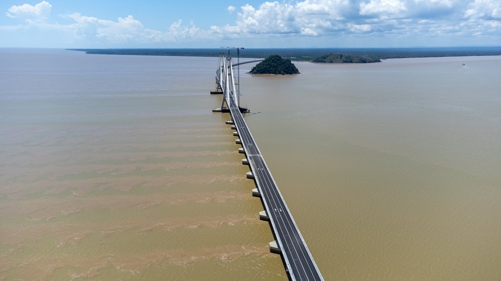 The new bridge forms part of Sarawak’s wider infrastructure transformation under the Coastal Road Network and Second Trunk Road Programme. — The Borneo Post pic