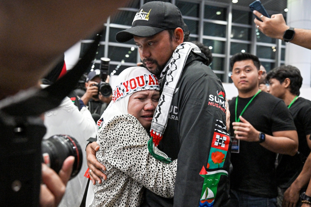 GSF 2.0 activists return to KLIA after Israeli detention; one stable after lung surgery in Istanbul following assault injury