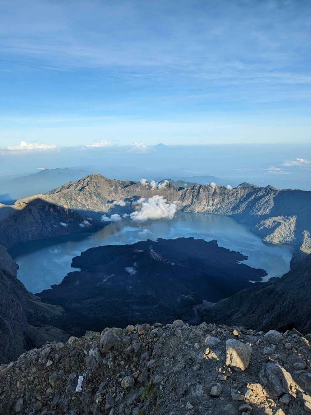 Thick fog forces overnight delay before helicopter airlifts injured Malaysian hiker from Mount Rinjani