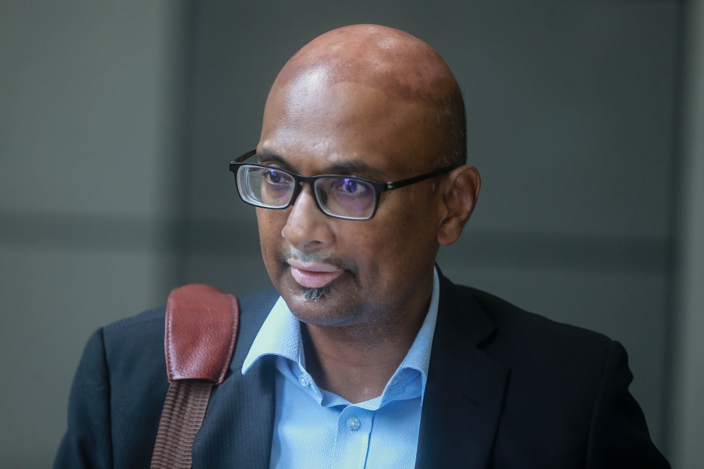 Lawyer Annou Xavier said his client Yanti was never a Muslim and has always been a Christian, but that a new MyPR card with the same erroneous record of 