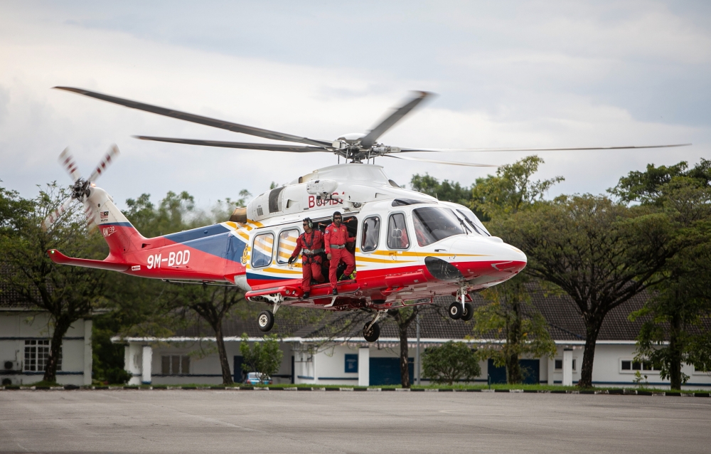 Rescuers continue Gunung Batu Putih search for missing hiker Jaslinda Saludin, no plans to call off mission