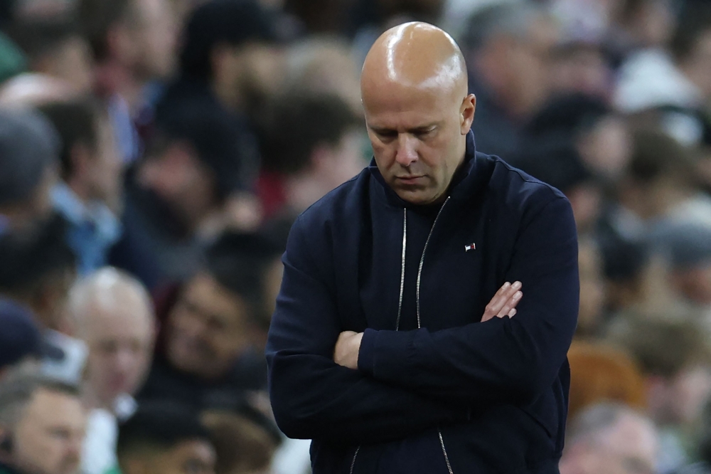 Arne Slot dipecat Liverpool selepas musim bencana, penyokong desak perubahan