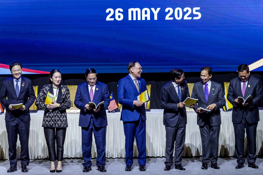 Prime Minister Datuk Seri Anwar Ibrahim (centre) with other Asean leaders during the signing of the Kuala Lumpur Declaration at the Kuala Lumpur Convention Centre on May 26, 2025. Asia’s growing economic and technological influence has reshaped the global balance of power over the past three decades, a development envisioned in Anwar’s book ‘The Asian Renaissance’, first published in 1996. — Picture by Firdaus Latif
