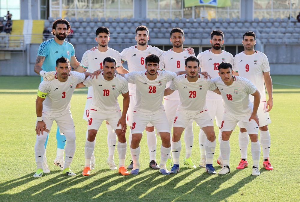 Iran says US cleared players but blocked executives, adviser