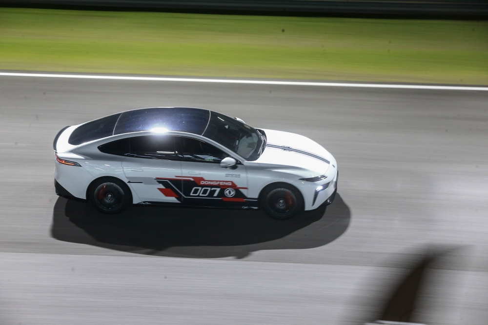 SEPANG 07/06/2026 Few of the EV Cars put the pedal to the metal as they participate in the Dongfeng Track Day here at Petronas Sepang International Circuit. PICTURE BY SAYUTI ZAINUDIN