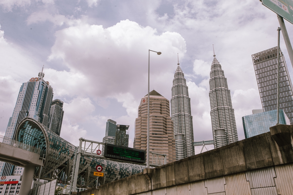 AmBank to acquire Menara AmBank and related assets for RM331