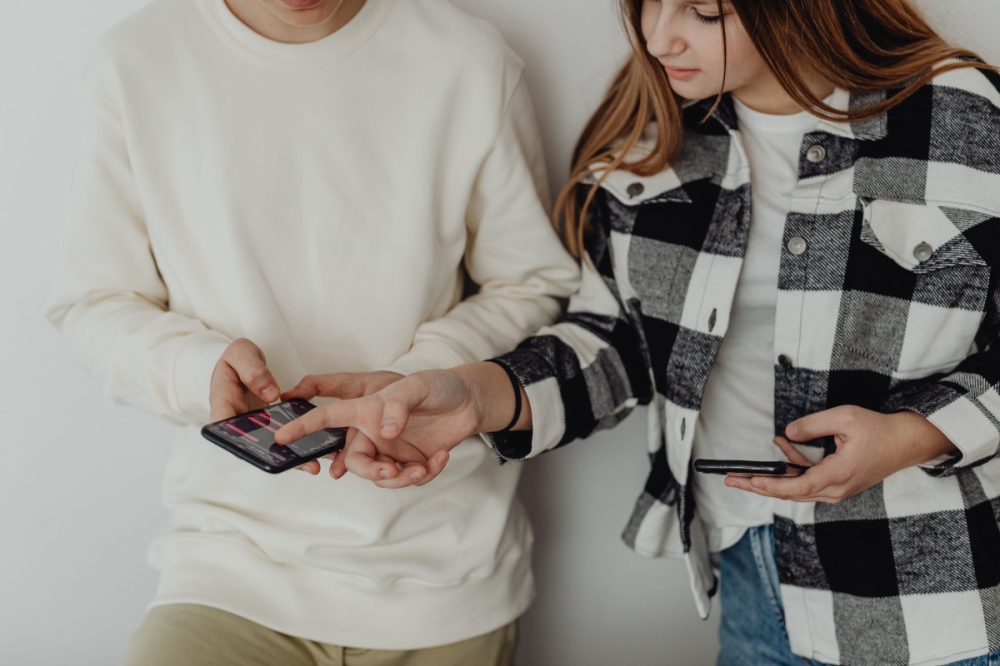 Consumers increasingly turn to POV content on platforms such as TikTok and Instagram Reels to shape purchasing decisions and lifestyle choices. — Pexels pic