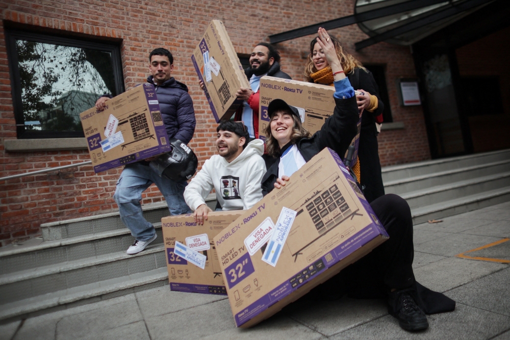No visa, no problem: Argentines turned away by US offered free TVs for World Cup