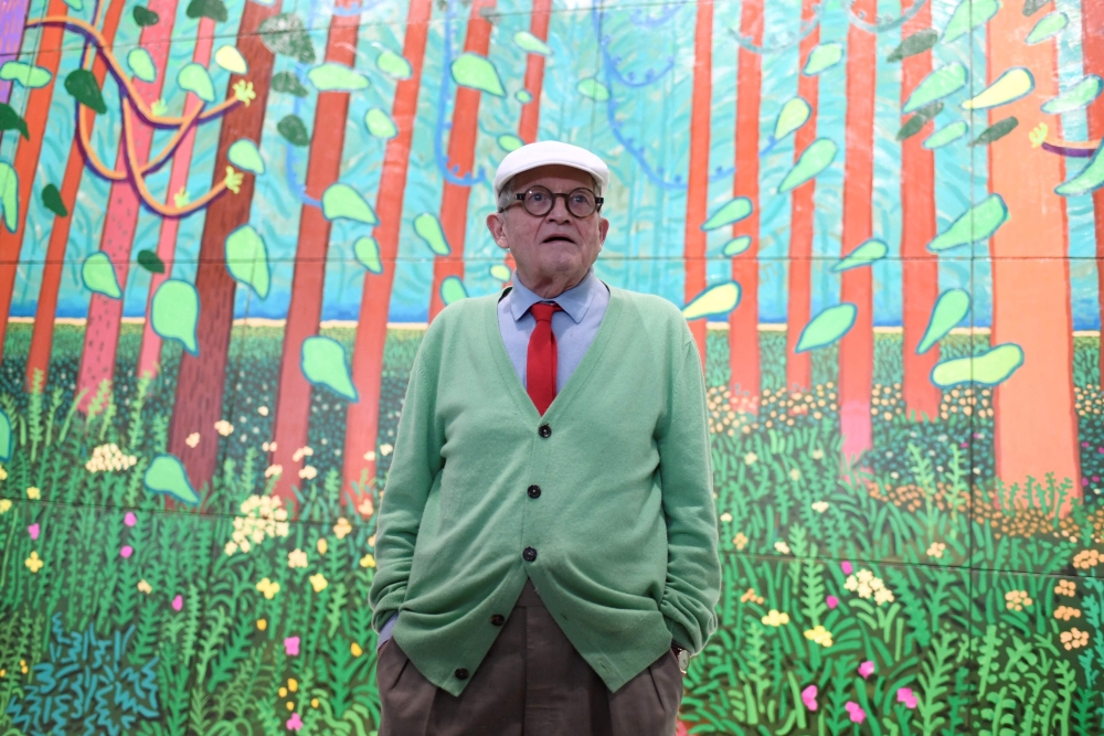 Pop art pioneer who painted the world in dazzling colour, David Hockney dies at 88