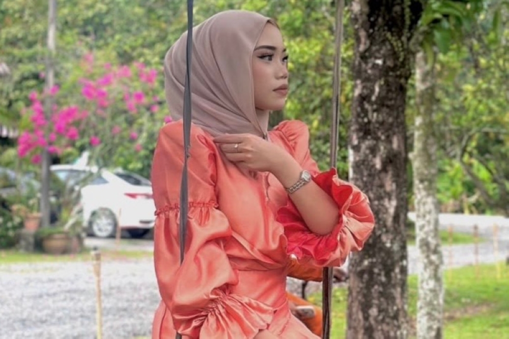 Puteri Nurbalqis, who stayed at Reno Hotel in Kuala Lumpur said the lack of a rental deposit initially drew her to long-term hotel living, but the costs and discomfort ultimately convinced her that traditional renting would be a better option. — Picture courtesy of Puteri Nurbalqis 